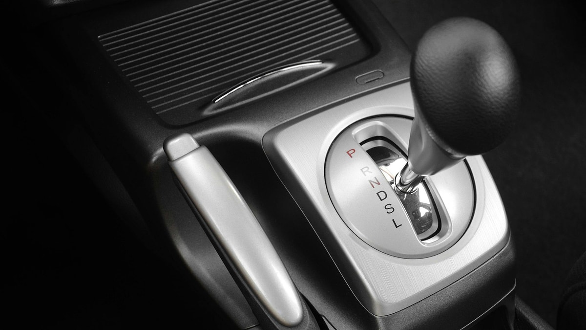 Sürücülerin Çoğu Bu Detayı Bilmiyor! Otomatik Vitesteki “L” Modunun Gerçek İşlevi Ortaya Çıktı s 08af2f2fad72a6a1d109b1c92f472c1d7d0b3564 - Marmara Bölge Gazetesi