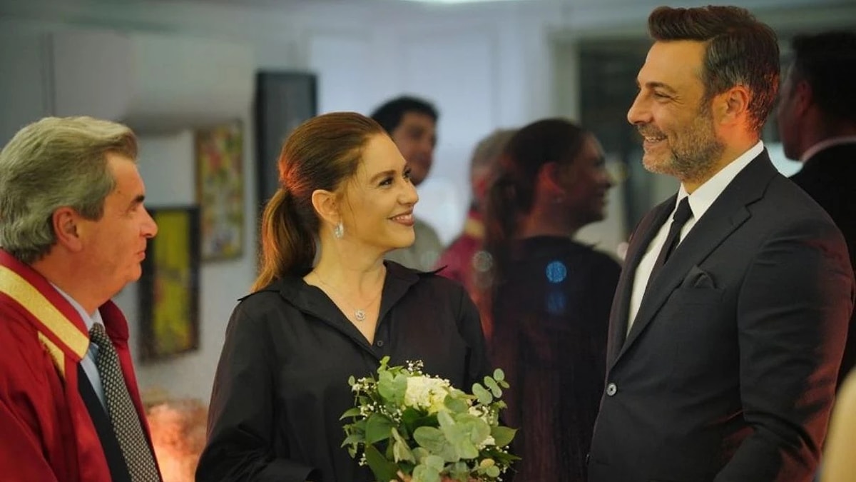 Show TV ekranlarının ilgiyle takip edilen dizisi Kızılcık Şerbeti, yeni