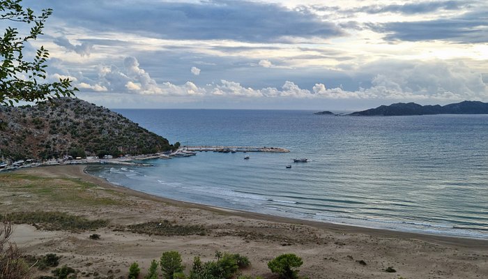 Şehrin Gürültüsünden Kaçanların Yeni Rotası! Çayağzı Plajı Doğaseverleri Kendine Çekiyor va - Marmara Bölge Gazetesi