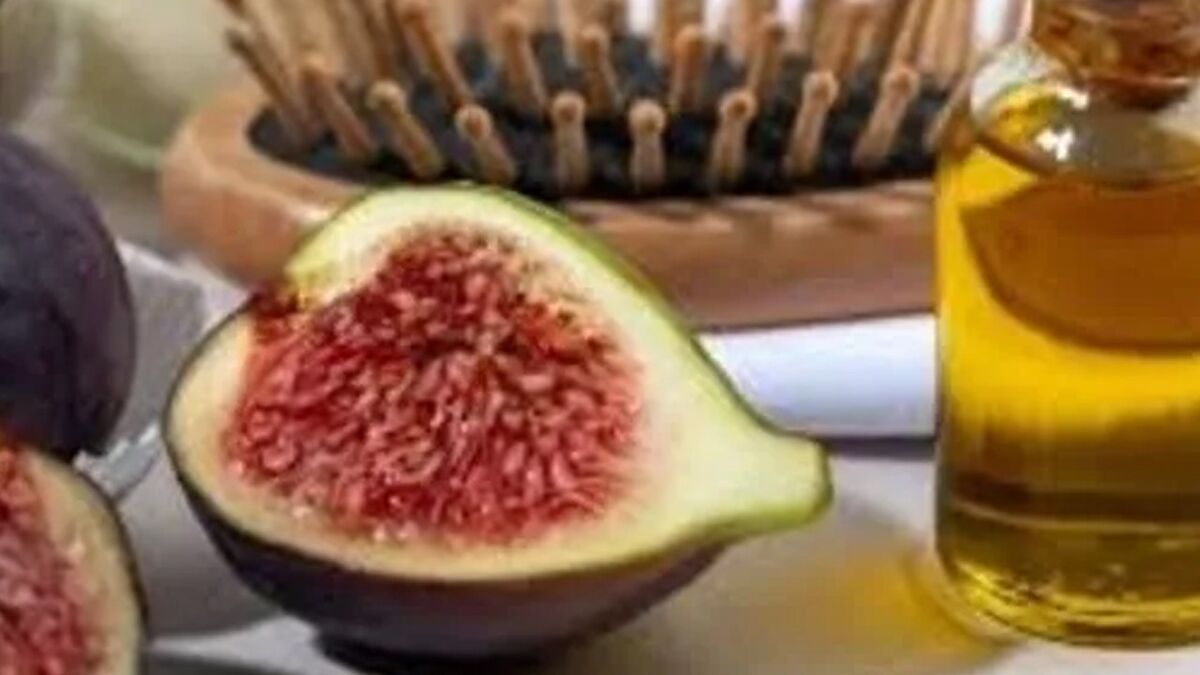 Kuru incir ve zeytinyağı, sağlıklı beslenme denildiğinde akla gelen doğal