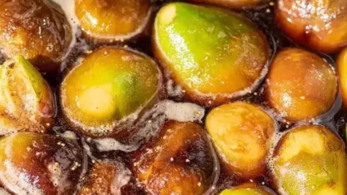 Doğal Beslenmenin Popüler Karışımı! Kuru İncir ve Zeytinyağı Nasıl Tüketilir? 1761311665 762165 - Marmara Bölge Gazetesi