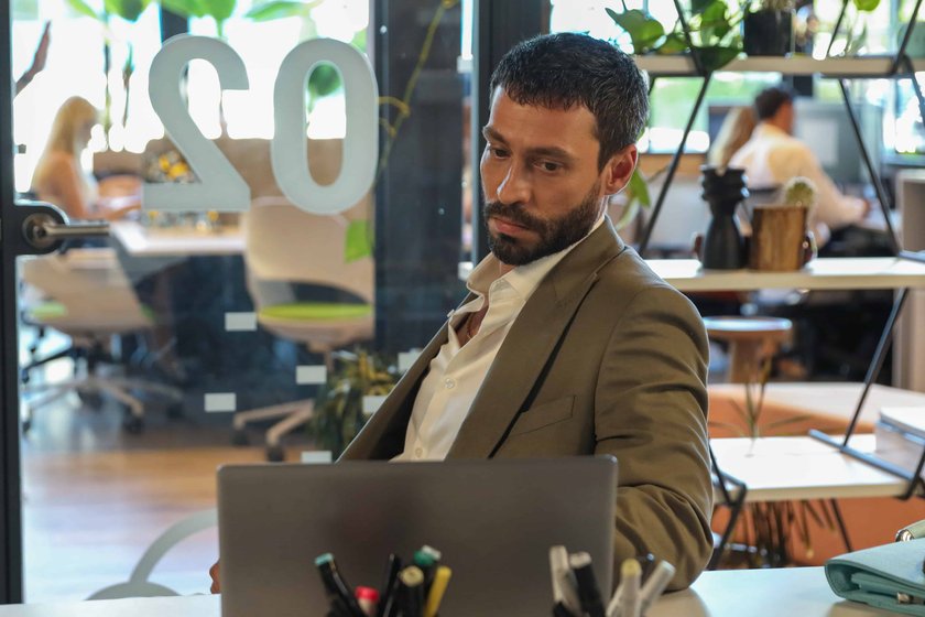 Muhtemel Aşk 6. Bölümde Neler Yaşandı? 40b80126a29f40e25e0e25d63543696f 840 - Marmara Bölge Gazetesi