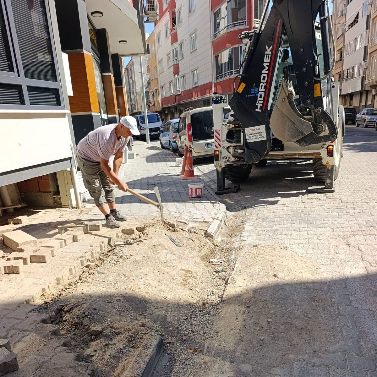Edremit’te Sorunlar Bir Bir Çözülüyor! 735001967 1031723856226806 2020742024107062930 n - Marmara Bölge Gazetesi