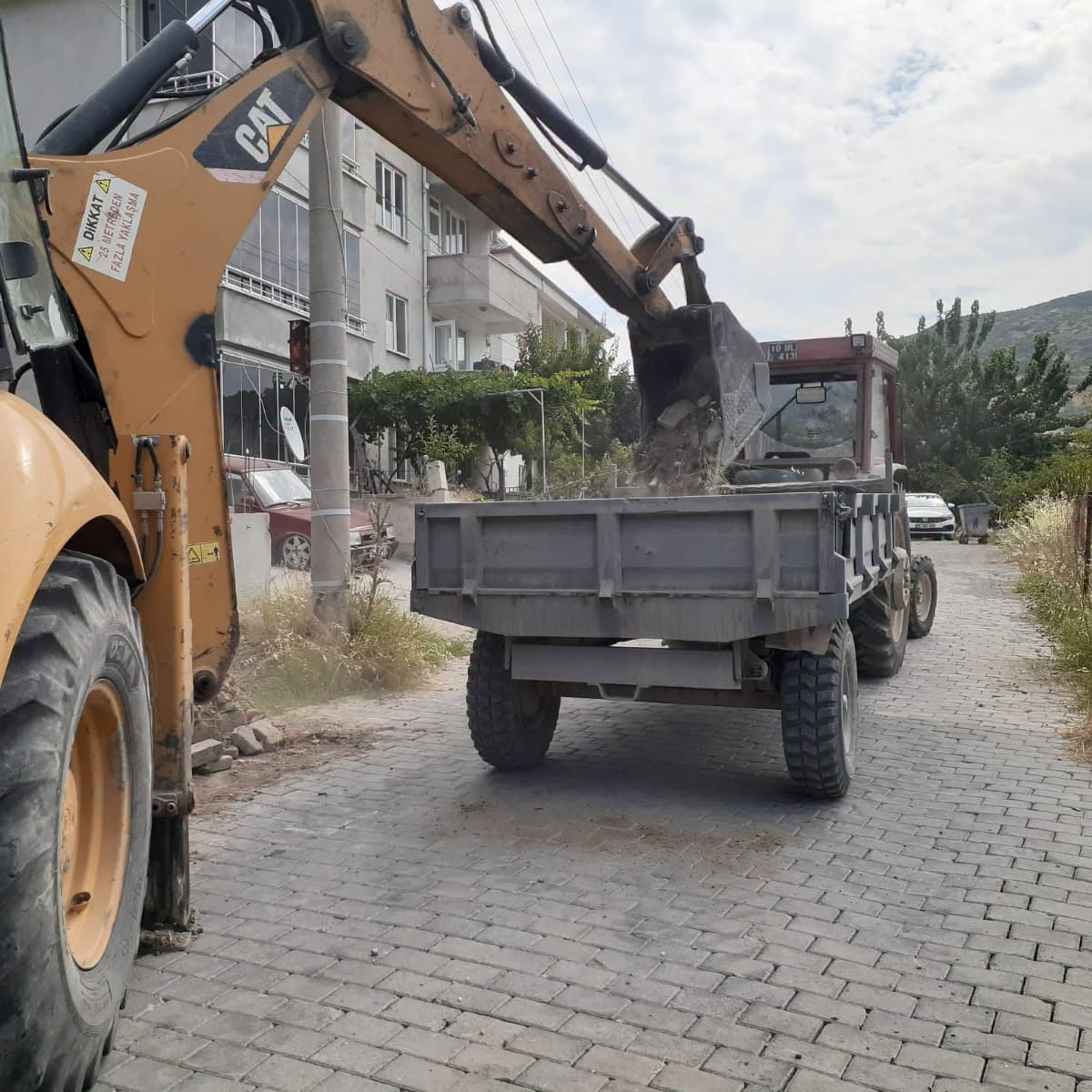 Bigadiç'te Yol Sorunu! 738304133 1340525091601658 6197646252144928692 n - Marmara Bölge Gazetesi