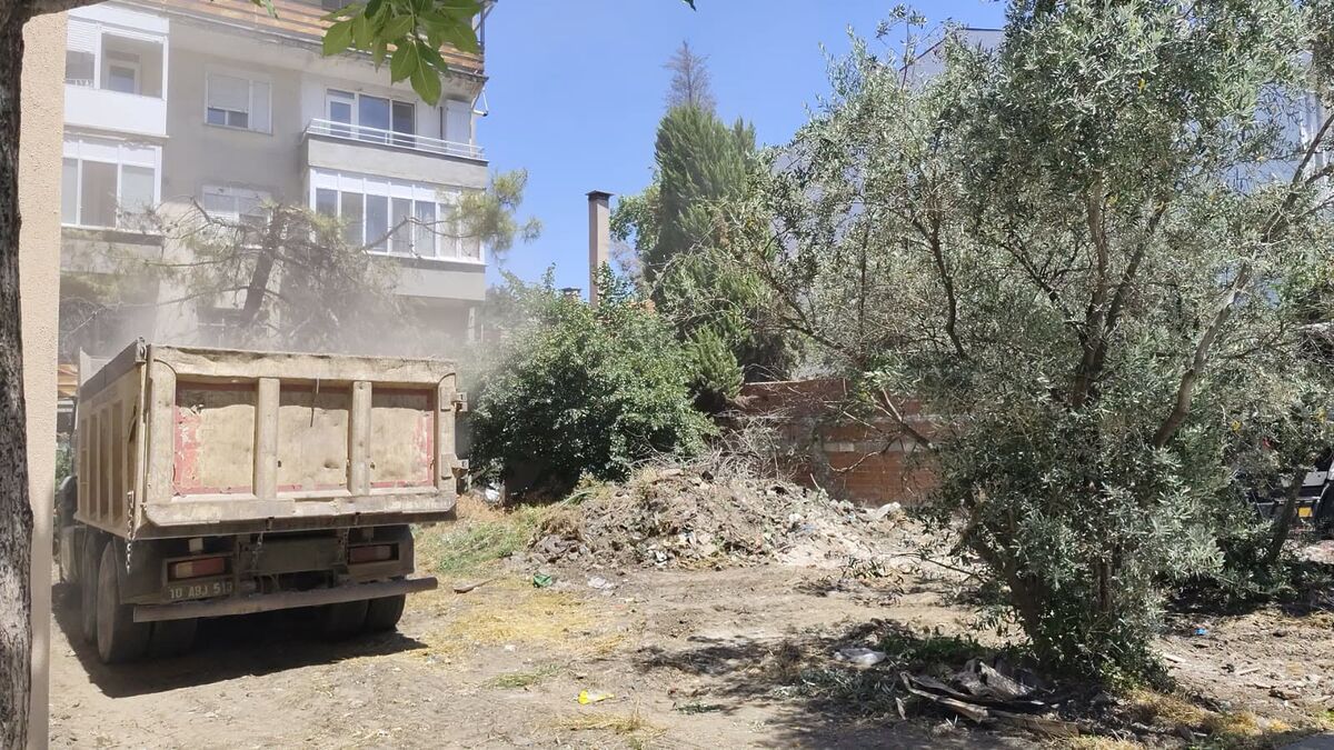 Belediye Harekete Geçti! 743468330 1336485632022423 8260214364017563225 n - Marmara Bölge Gazetesi