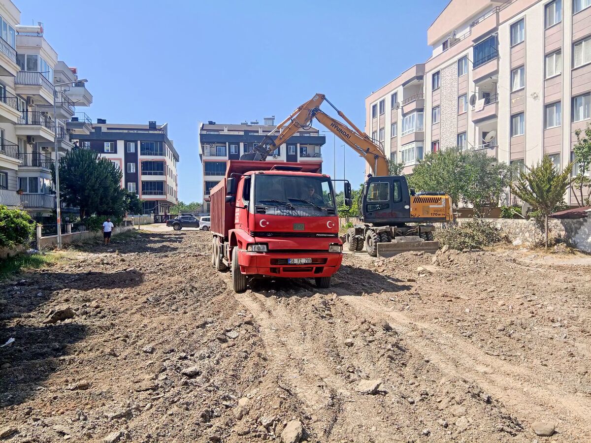 Edremit’in Dört Bir Yanında Hazırlık Var! 746164529 1025735363537488 4784855410388881696 n - Marmara Bölge Gazetesi