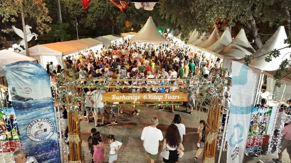 Burhaniye Belediyesi tarafından “Bin Yıllık Tarihten Bin Yıllık Kitaba” temasıyla
