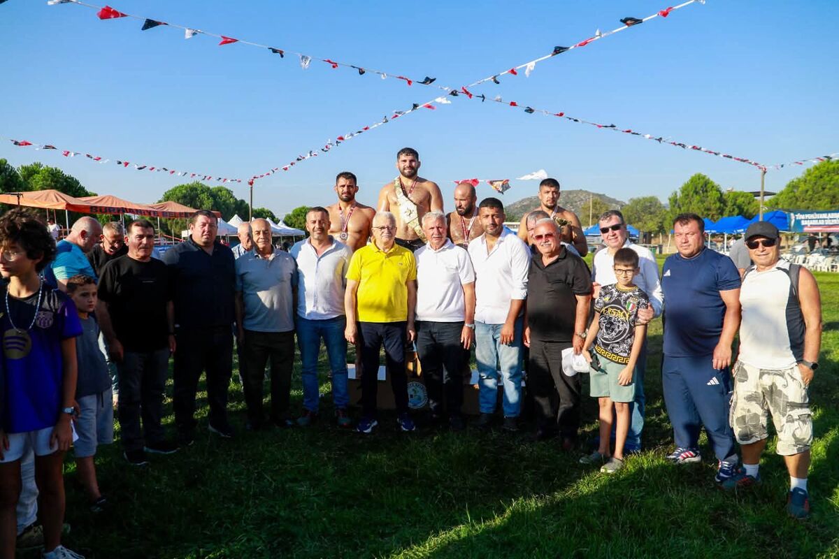 Burhaniye’de 312 Pehlivan Er Meydanına Çıktı 749022947 1510854097747620 859917389968960814 n - Marmara Bölge Gazetesi