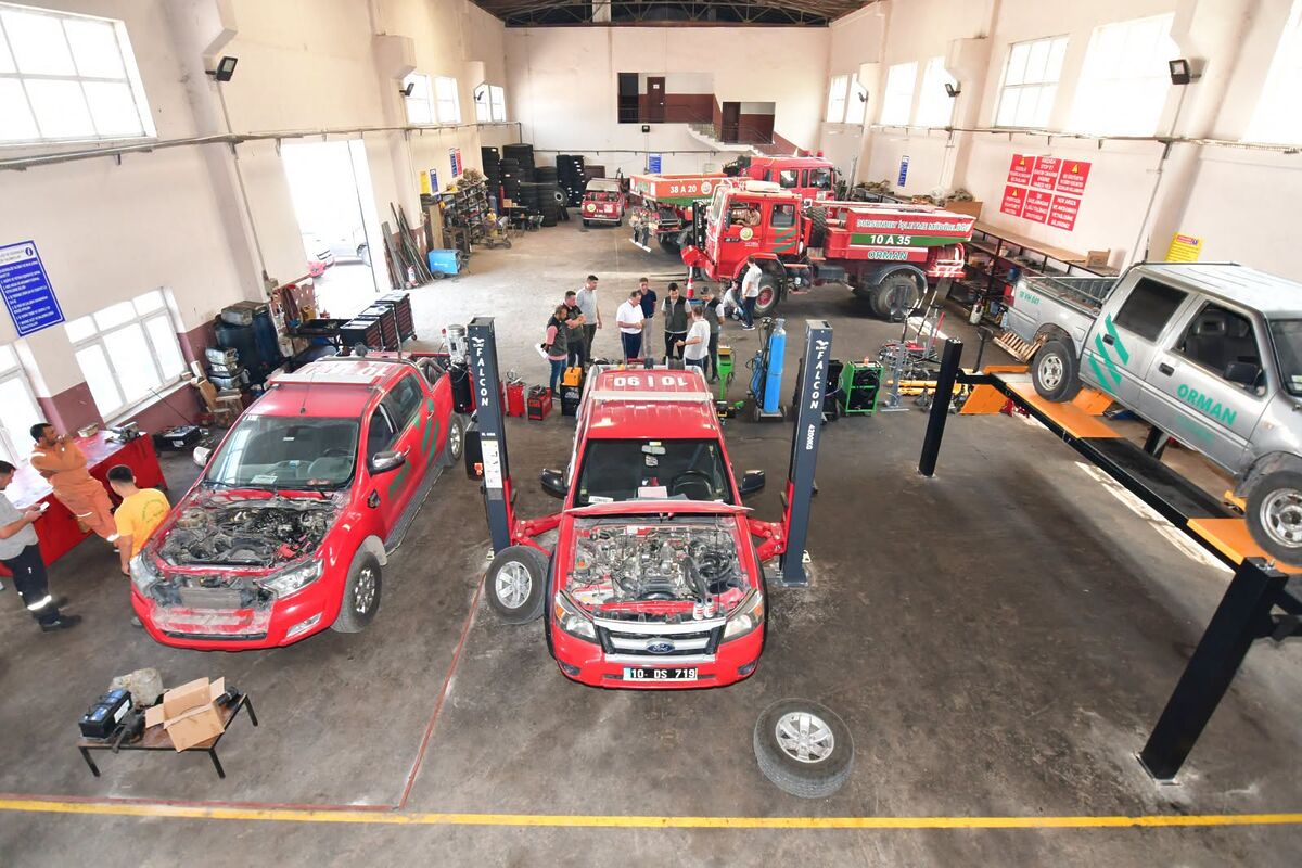 Balıkesir Orman Bölge Müdürlüğü, araç ve iş makinelerinin bakım ve