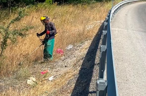 Bigadiç Belediyesi, ilçe merkezi ile kırsal mahalleleri birbirine bağlayan yol