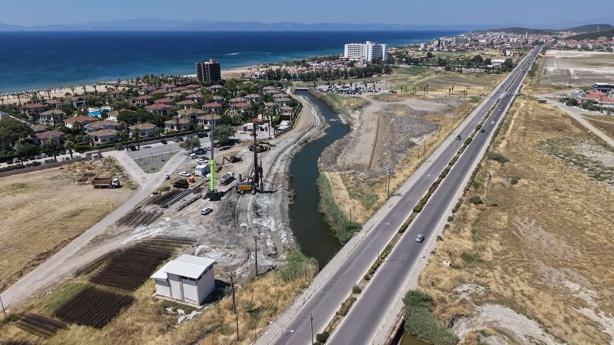 Balıkesir’in Ayvalık ilçesine bağlı Küçükköy Mahallesi’nde yürütülen Nikita Çayı 1.