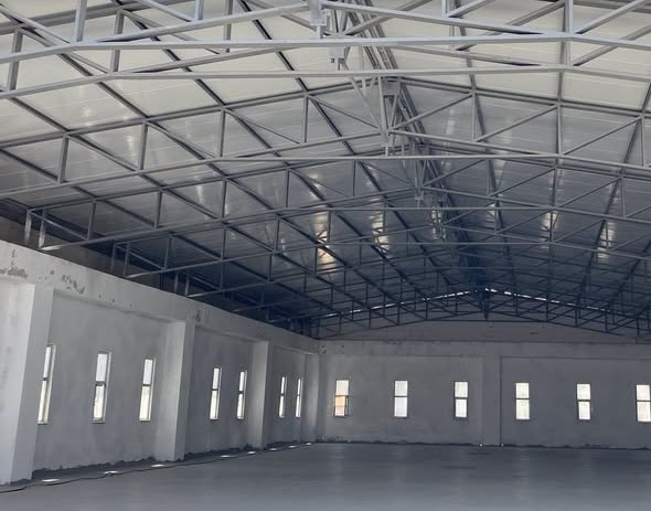 Bigadiç Belediye Başkanı Mustafa Göksel, Yeni İş Merkezi’nin en kısa