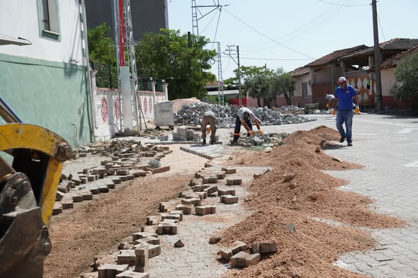 Susurluk Belediye Başkanı Hakan Yıldırım Semizel, merkez ve kırsal mahallelerde