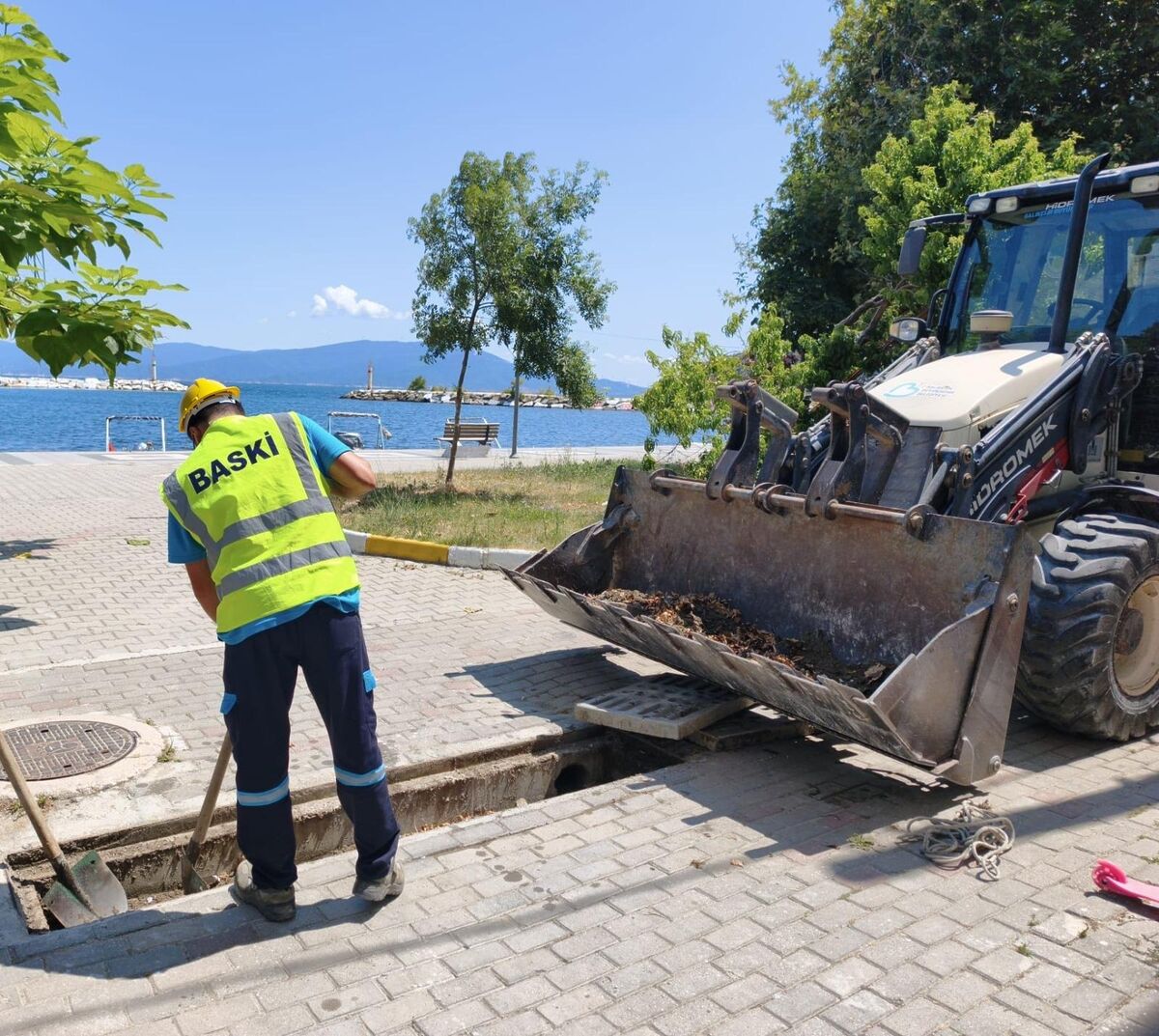 Balıkesir’de Sağanak Alarmı: BASKİ 20 İlçede Harekete Geçti 82f63f9f 7bf3 4946 8465 038297213cfd - Marmara Bölge Gazetesi