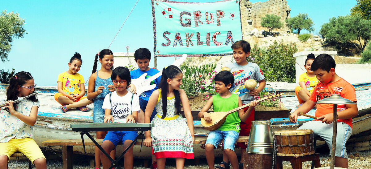 Hafta Sonu Evde Ailece İzlenecek En İyi Filmler Bizim Koyun Sarkisi - Marmara Bölge Gazetesi
