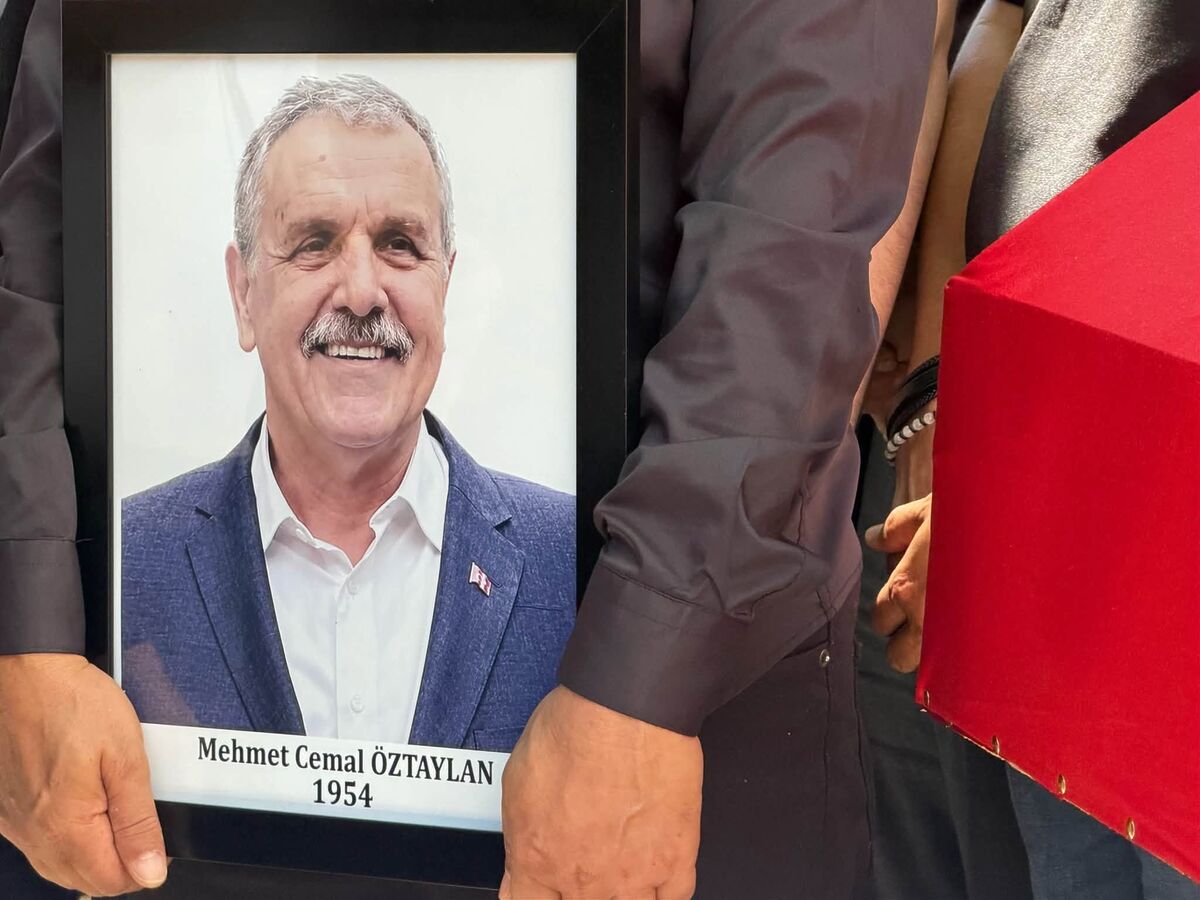 Eski AK Parti Balıkesir Milletvekili Mehmet Cemal Öztaylan Son Yolculuğuna Uğurlandı Eski AK Parti Balikesir Milletvekili Mehmet Cemal Oztaylan Son Yolculuguna Ugurlandi 8 - Marmara Bölge Gazetesi