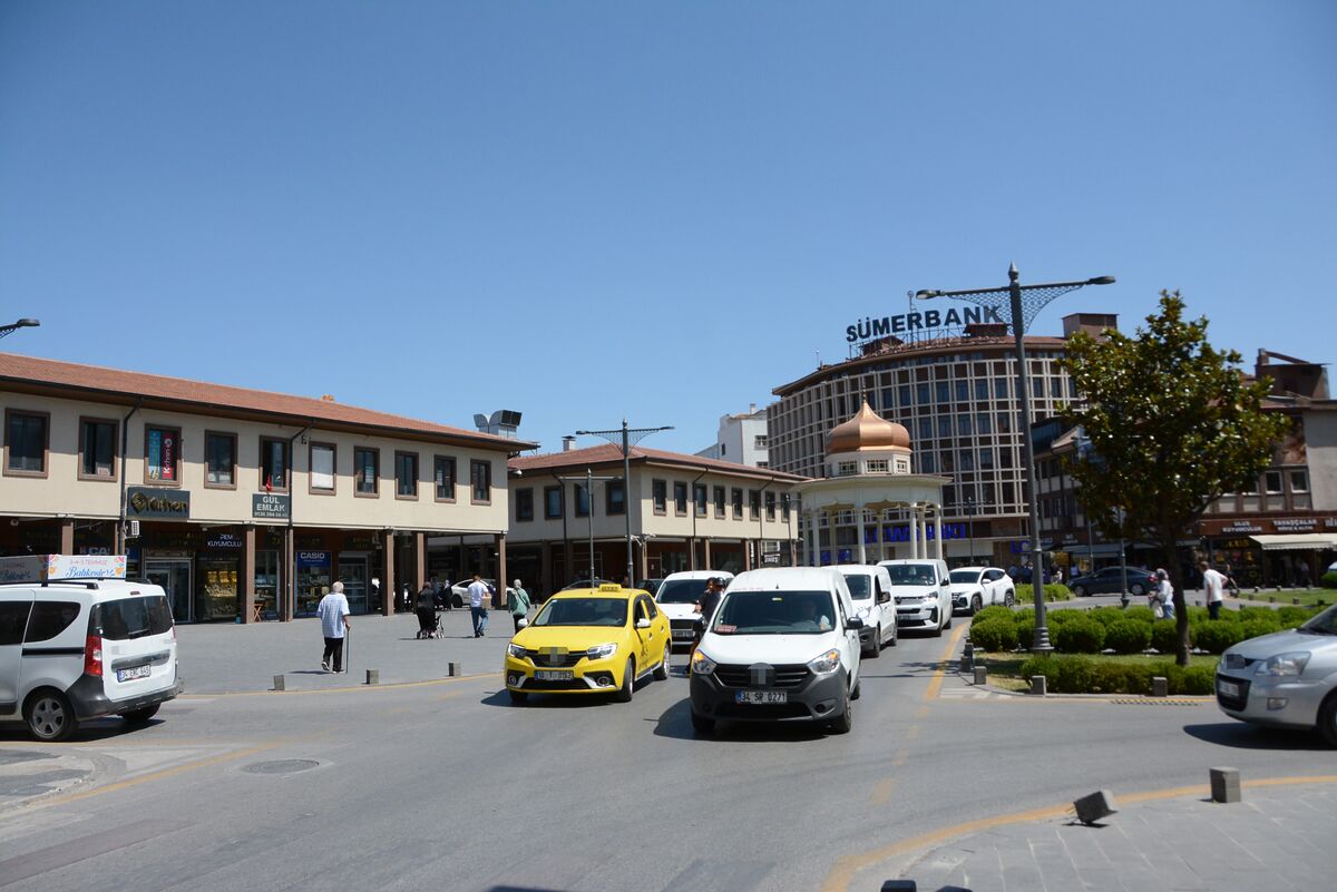 Navigasyon Yanılttı! Dev Tır Balıkesir Şehir Merkezinde Trafiği Felç Etti Navigasyon Yaniltti Dev Tir Balikesir Sehir Merkezinde Trafigi Felc Etti 6 - Marmara Bölge Gazetesi