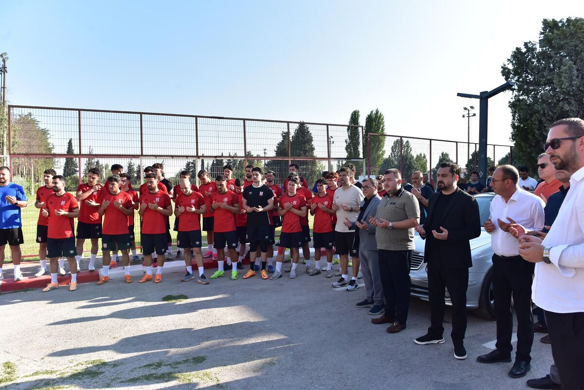 Balıkesirspor 2026-2027 Sezonuna Başladı WhatsApp Image 2026 07 21 at 09.46.46 - Marmara Bölge Gazetesi