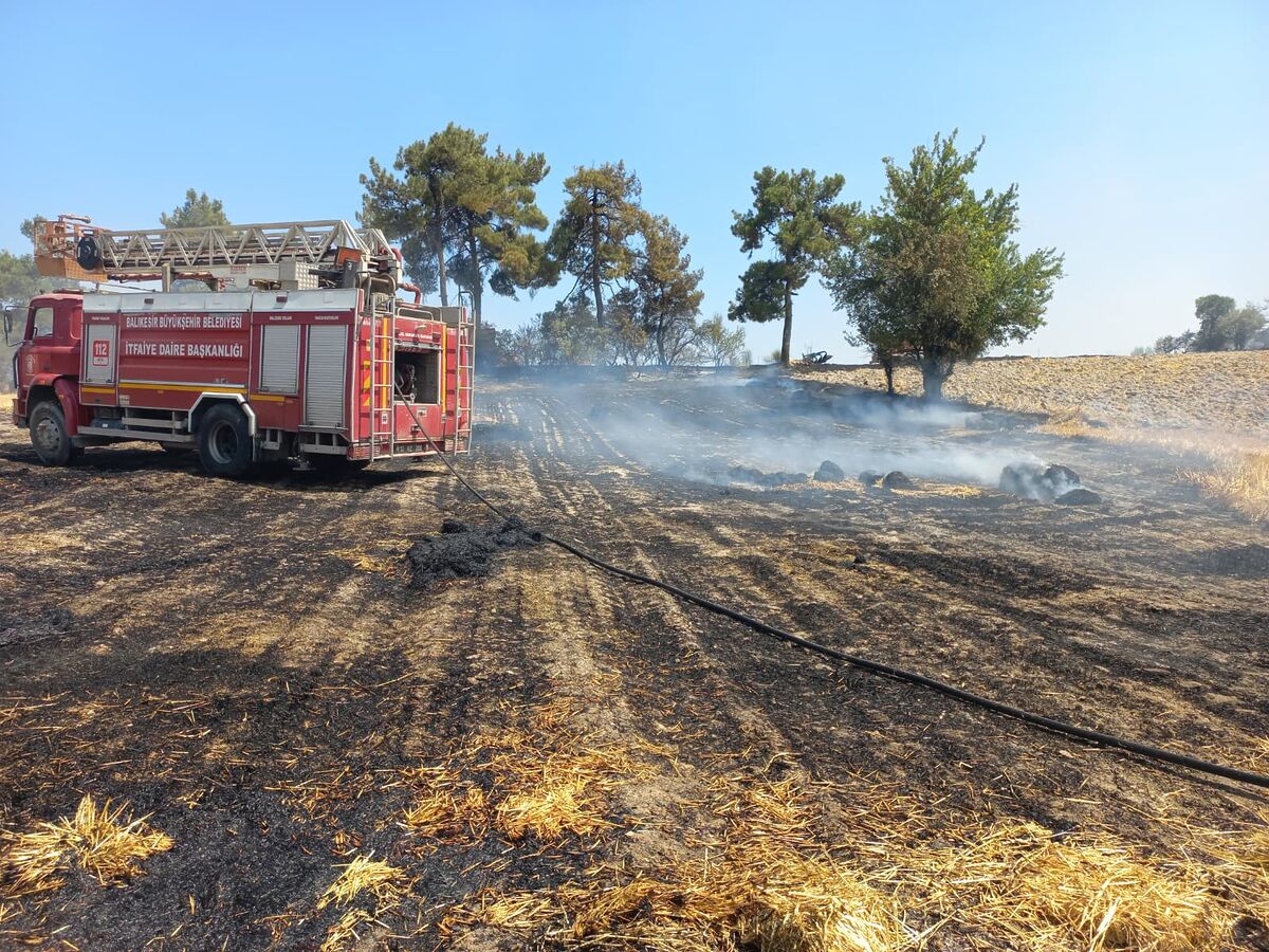Altıeylül Konakpınar’da Yangın! WhatsApp Image 2026 07 22 at 19.05.46 - Marmara Bölge Gazetesi