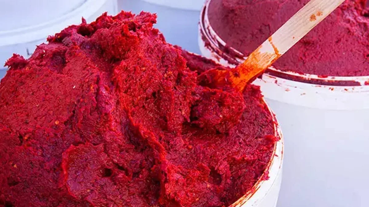 Yaz ve sonbahar aylarının vazgeçilmez hazırlıklarından biri olan ev yapımı
