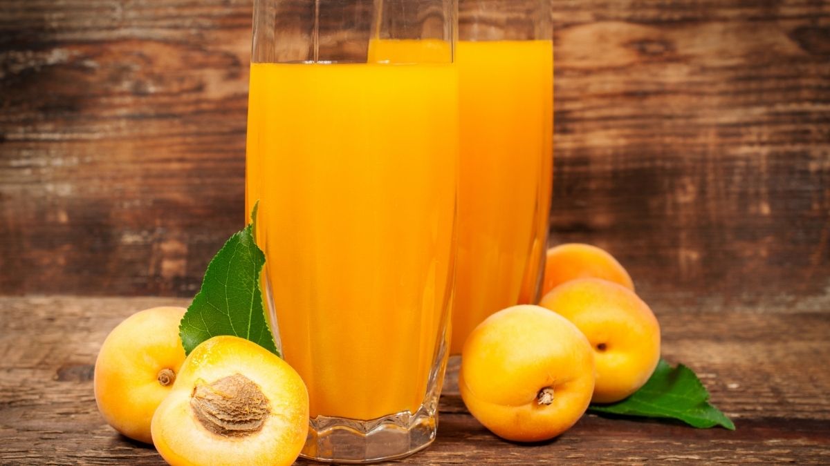 Kayısı suyu ve kuru kayısı, içerdiği vitamin, mineral ve lif