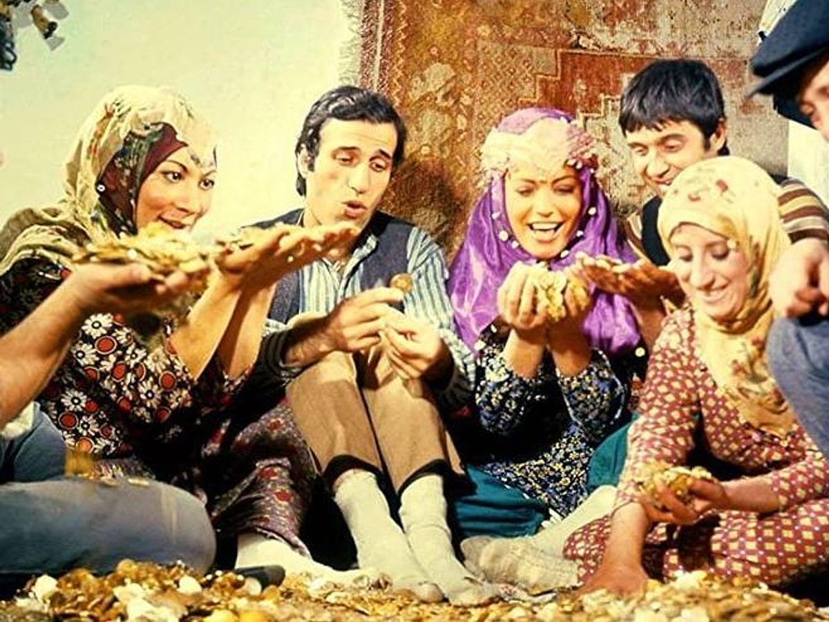 52 Yıl Sonra Geri Dönüyor! Yeşilçam Efsanesi Yeniden Çekiliyor s 650878b1d0a0e2d4f48dad81a8eca83176e98136 - Marmara Bölge Gazetesi